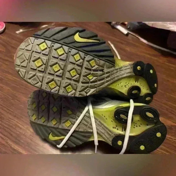 Vintage Nike Shox Womens Running Shoes Size 8 Silver Green Athletic Sneakers - Picture 5 of 7